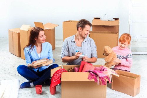 Local packing service for a flat or house move in Colliers Wood