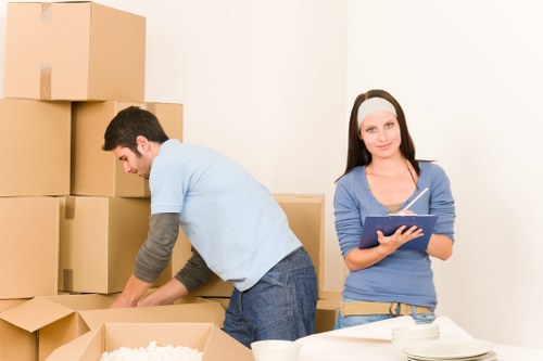 House removal support for flats and family homes in Colliers Wood